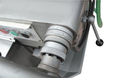 Универсальный фрезерный станок Jet JMD-1667 DRO