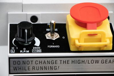 Настольный токарный станок Proma SM-300E