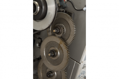 Настольный токарный станок Jet BD-10VS