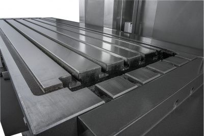 Универсальный фрезерный станок Jet JUM-2063VXL Servo DRO