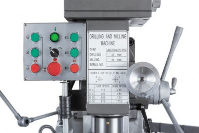 Широкоуниверсальный фрезерный станок Jet JMD-1144GHV DRO