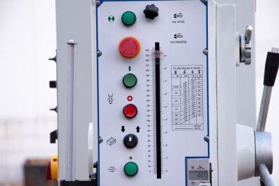 Вертикально-сверлильный станок Proma B-1850G/400