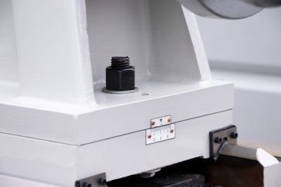 Токарно-винторезный станок Proma SPF-1000PHS с УЦИ