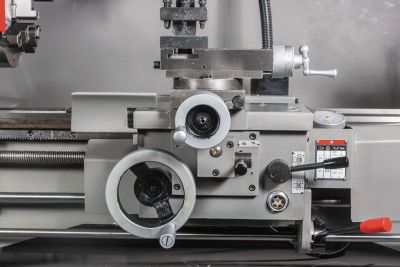 Токарно-винторезный станок Jet GHB-1340A DRO