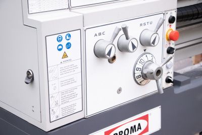 Токарно-винторезный станок Proma SPF-1000PHS с УЦИ