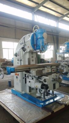 Вертикально-фрезерный станок Proma FH-170 с УЦИ