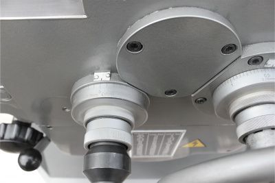 Универсальный фрезерный станок Jet JMD-1667 DRO