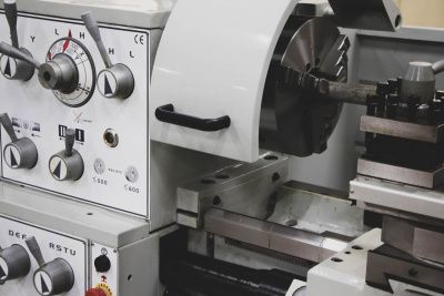 Токарно-винторезный станок Proma SPF-1000PS с УЦИ