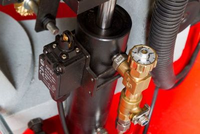 Ленточнопильный станок HolzMann BS275TOP_400V