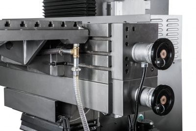 Универсальный фрезерный станок Jet JUTM-1834 Servo DRO